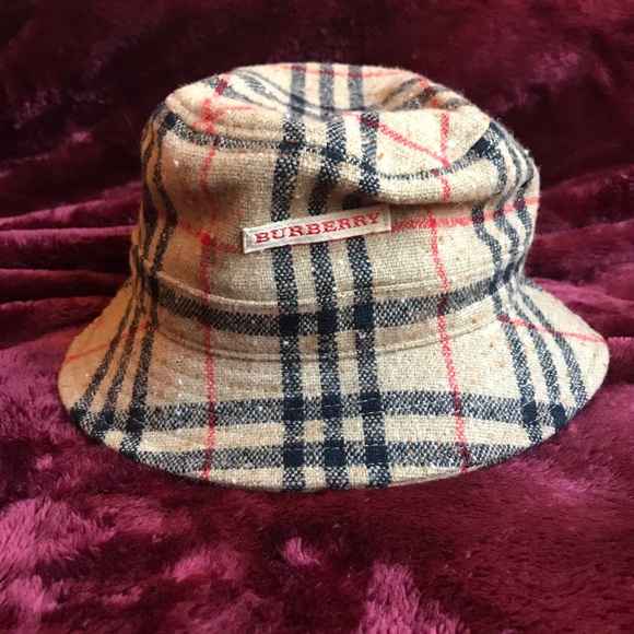 Burberry Accessories - ‼️SOLD‼️Auth Burberry hat vintage